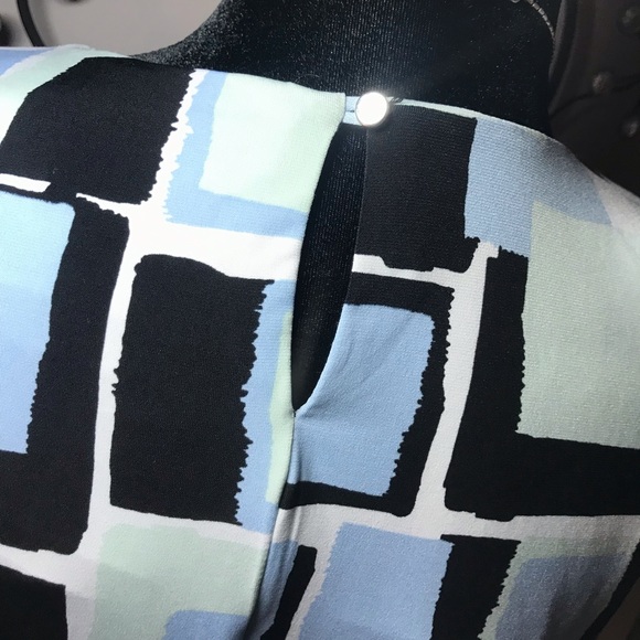 CALVIN KLEIN Career Pleated Stretch Blouse - Picture 6 of 8